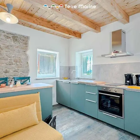 Il Borgo Del Silenzio-vivo Per Lei, Terre Marine شقة لا سبيتسْيا